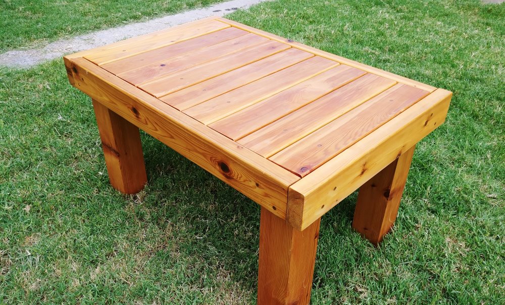 Cedar Patio Coffee Table Homediygeek, Cedar Outdoor Furniture